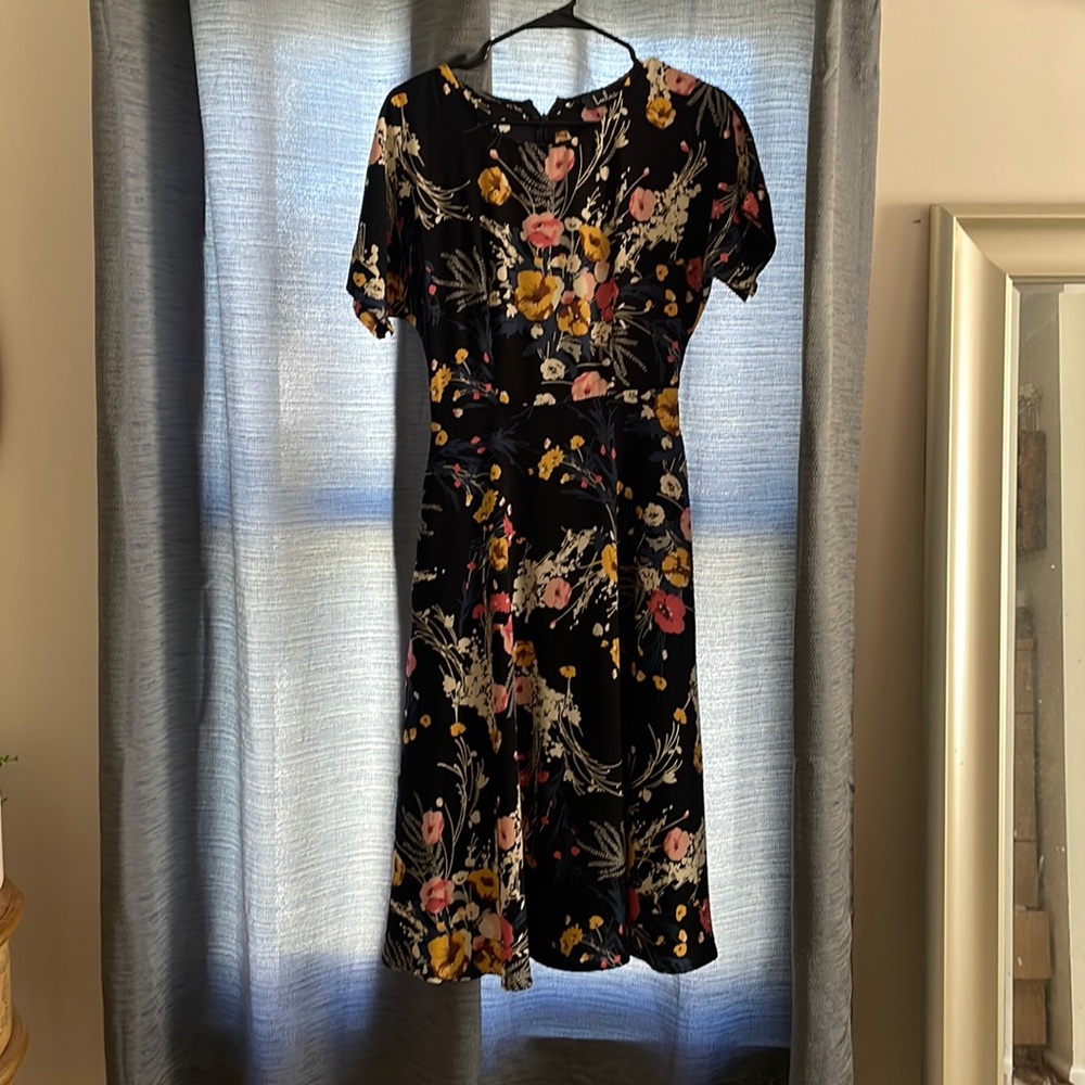Lulus xs midi dress
